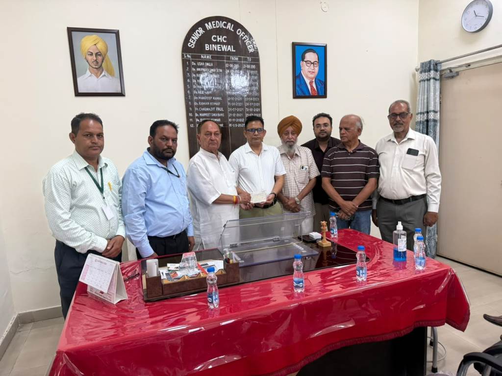Made Fathers Death Anniversary Memorable by Providing Financial Assistance to Rotary Eye Bank